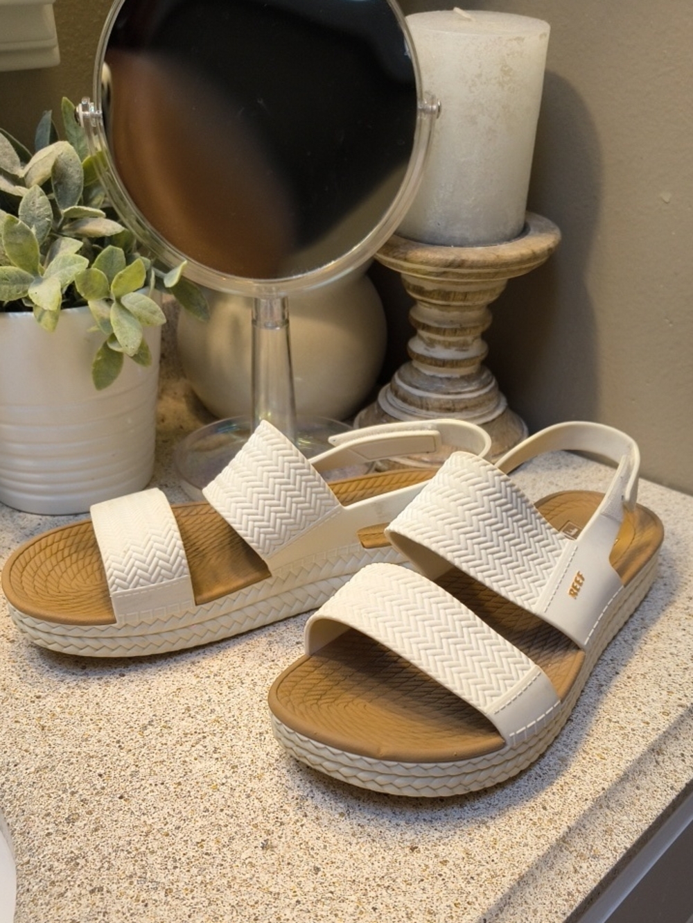 Reef Women’s Off White Dual-Strap Slingback Sandals - Picture 2 of 14